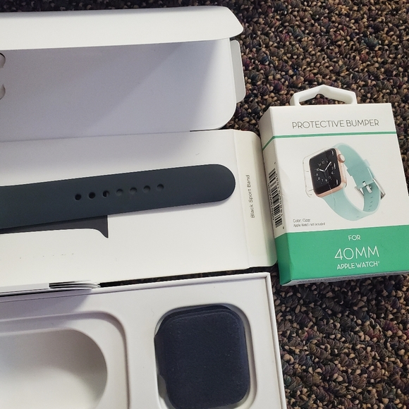 Apple Watch Gen 5 Series 5 Cell 40mm Space Gray Al - Picture 7 of 8